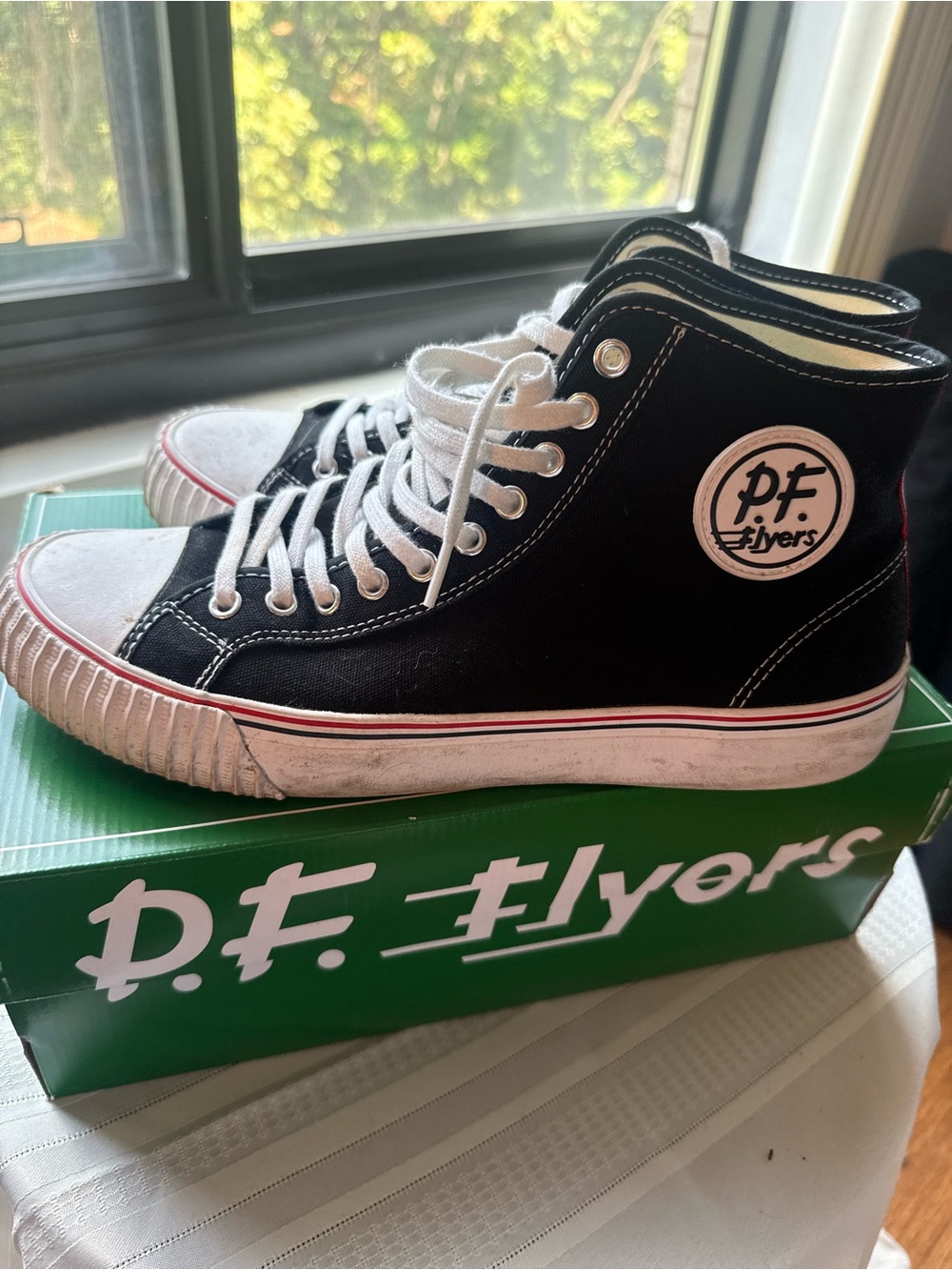 PF Flyers Black High Top Sneakers Men’s 11.5 MC2001BL Retro Canvas